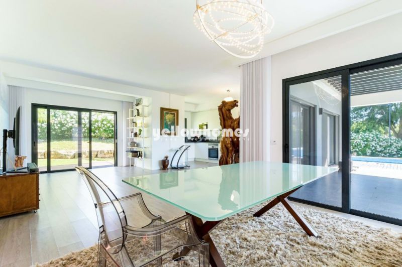 3 Bedroom Frontline Golf Villa in a Fantastic Golf Resort near Silves